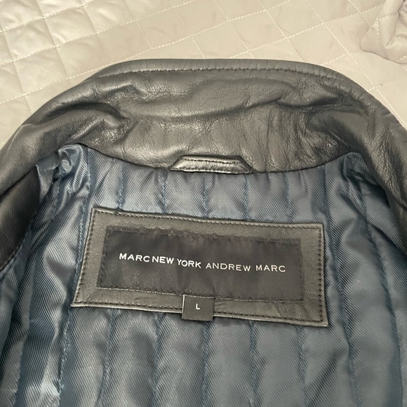 Men's Black Leather Jacket - Picture 4 of 9